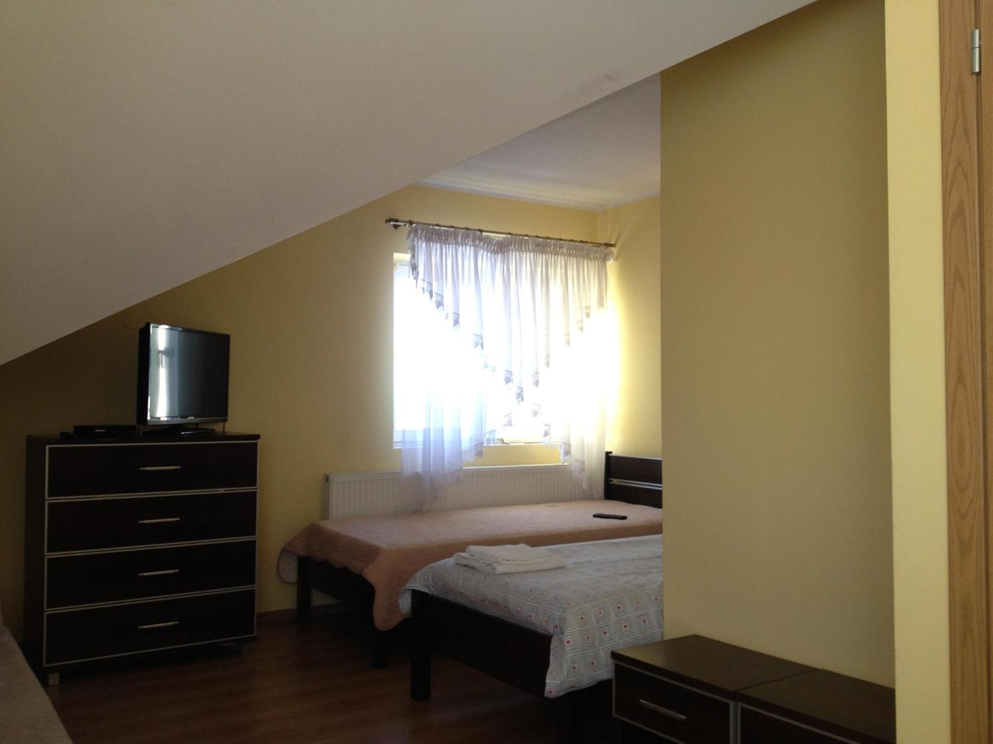 Laura Bed & Breakfast Bełchatów Стая снимка