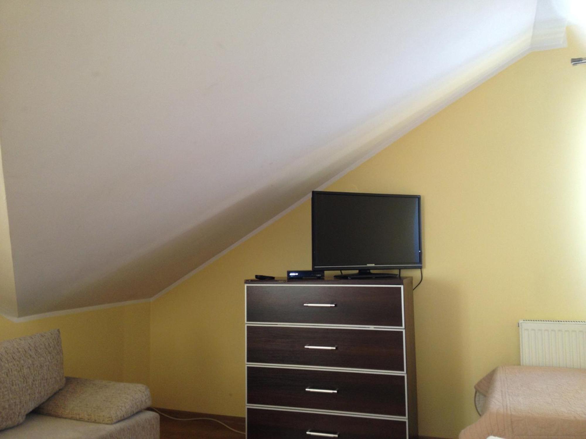 Laura Bed & Breakfast Bełchatów Стая снимка