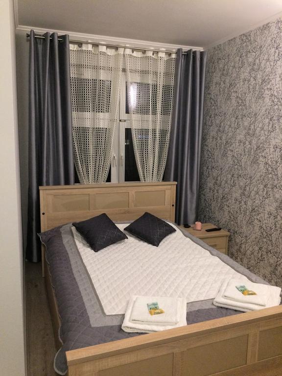 Laura Bed & Breakfast Bełchatów Екстериор снимка