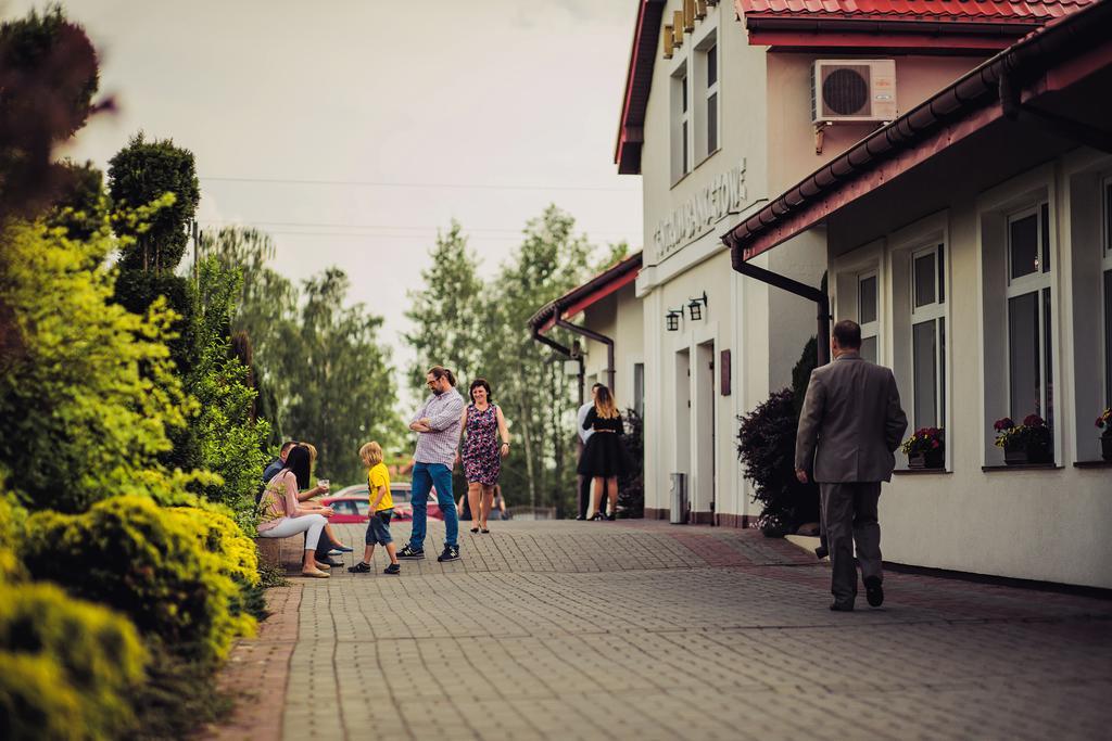 Laura Bed & Breakfast Bełchatów Екстериор снимка